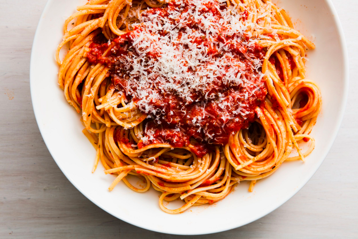 Pasta with red sauce copypasta