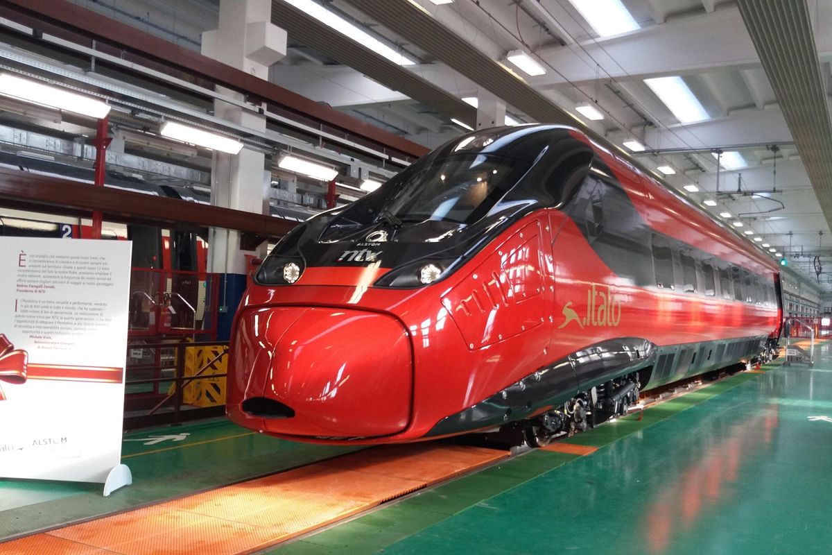 Italo attacca il gestore delle rotaie: ci tiene fermi 10 treni