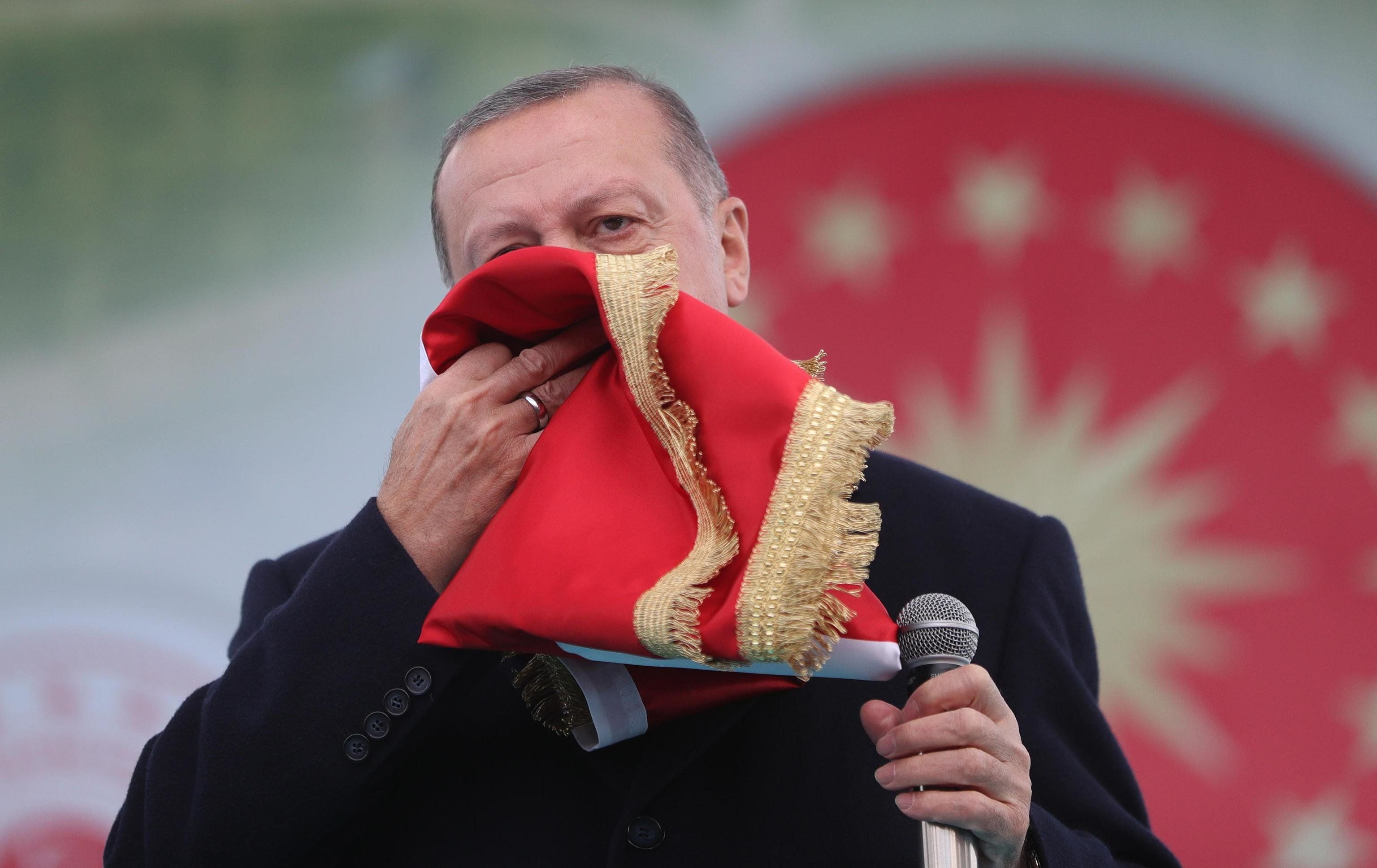 Trump stronca la Turchia e fa crollare la lira. La botta arriva pure da noi