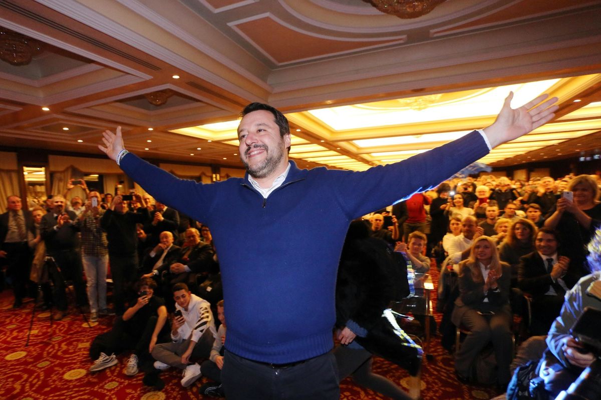 A Bologna regalo del Pd ai musulmani Salvini: «Nuova legge sulle moschee»