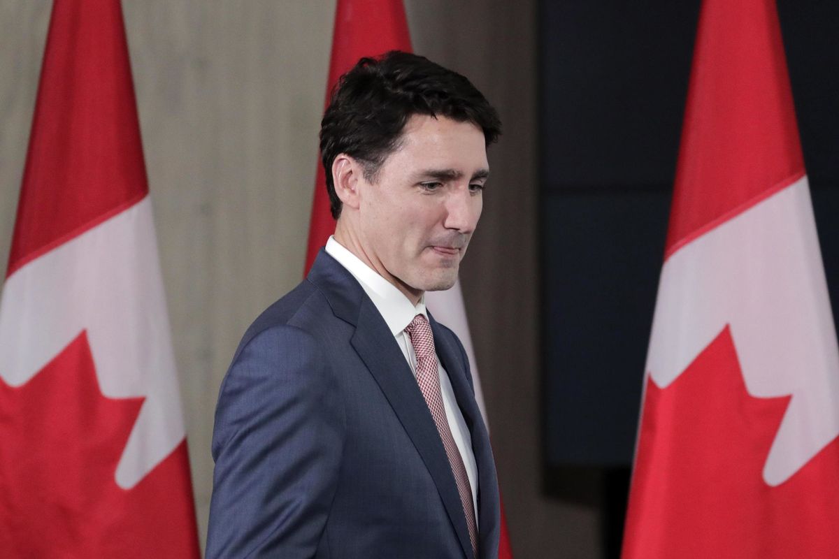 Trudeau cala le braghe davanti ai sauditi