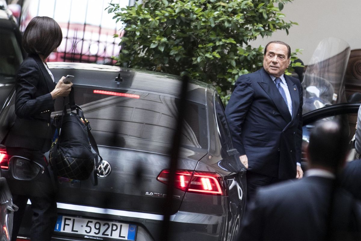 Solo una mossa del Cav può ricucire Forza Italia