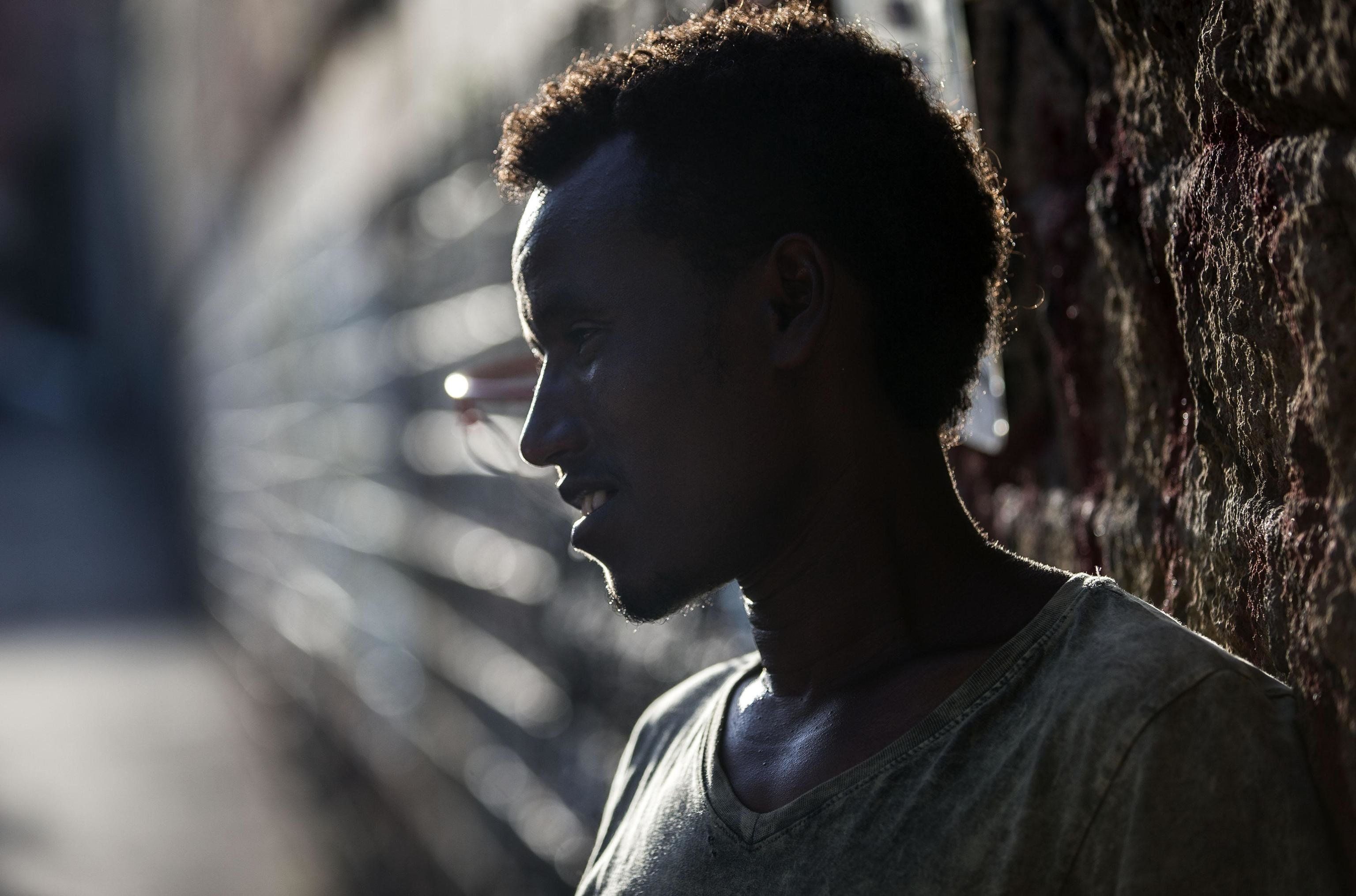 Ecco quanti soldi intasca la Lady Sprar dell’Arci (che sostiene gli abusivi)