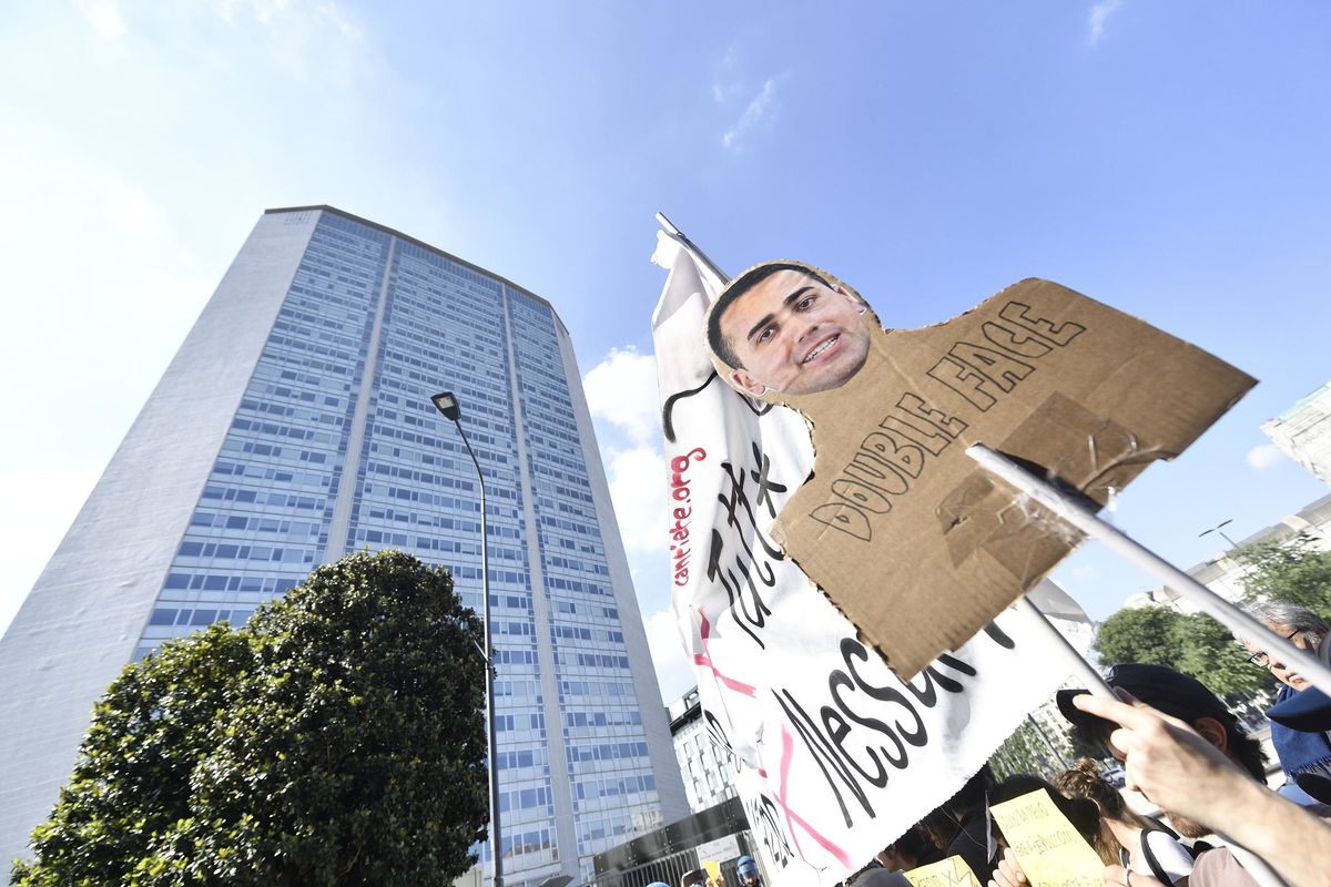 Lega e 5 stelle trovano l'accordo sui bandi del Pirellone