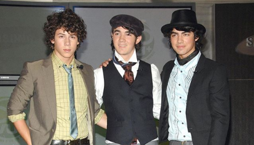 SOS, The Jonas Brothers Are Getting Back Together???