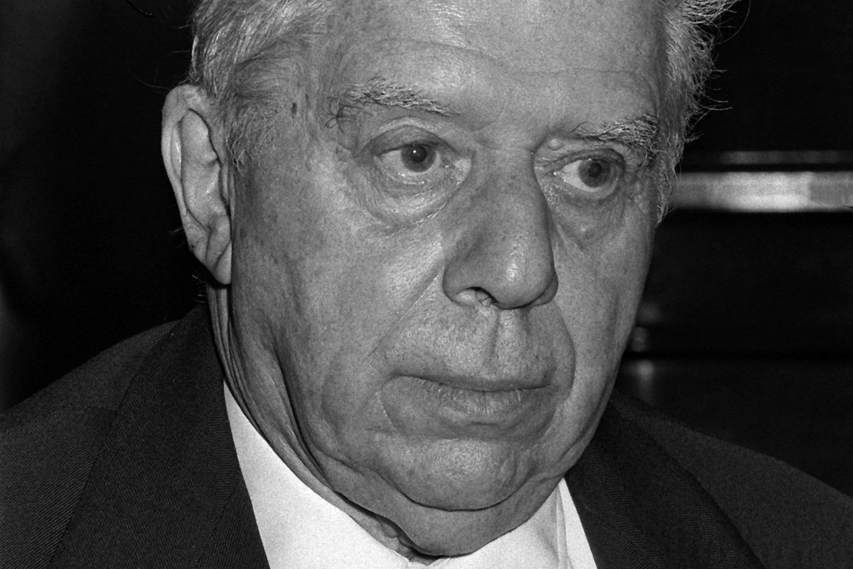 Il burbero muto scriveva a macchina con un dito solo