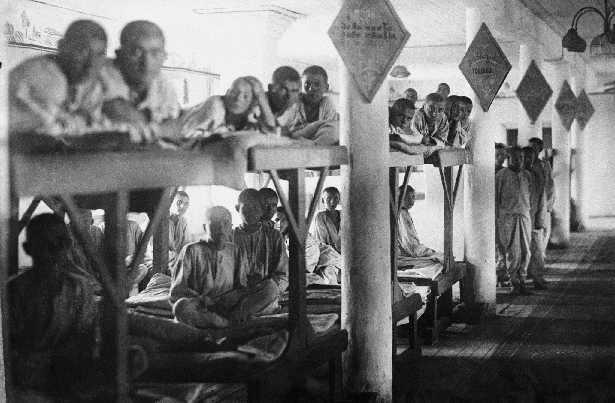 Già 3.600 firme per istituire la giornata degli orrori rossi