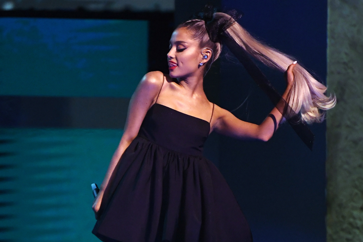 Ariana grande flipping her hair