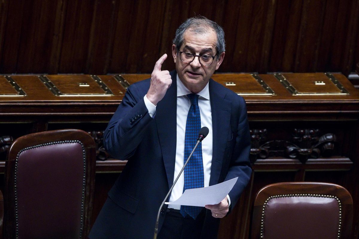 Tria, il ministro filocinese rimasto fermo al Pd