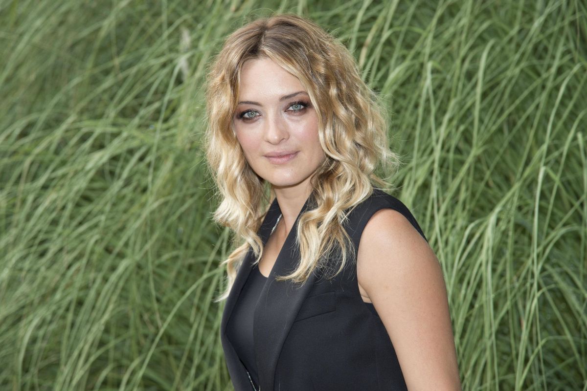 Lacrime da Crescentini: «L’Italia è piena di ferocia e razzismo»