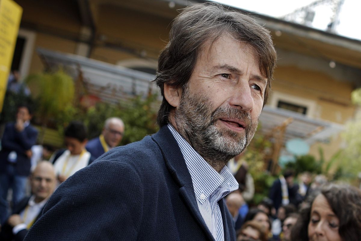 Franceschini, il ministro delle trame pronto a tradire tutti per il potere