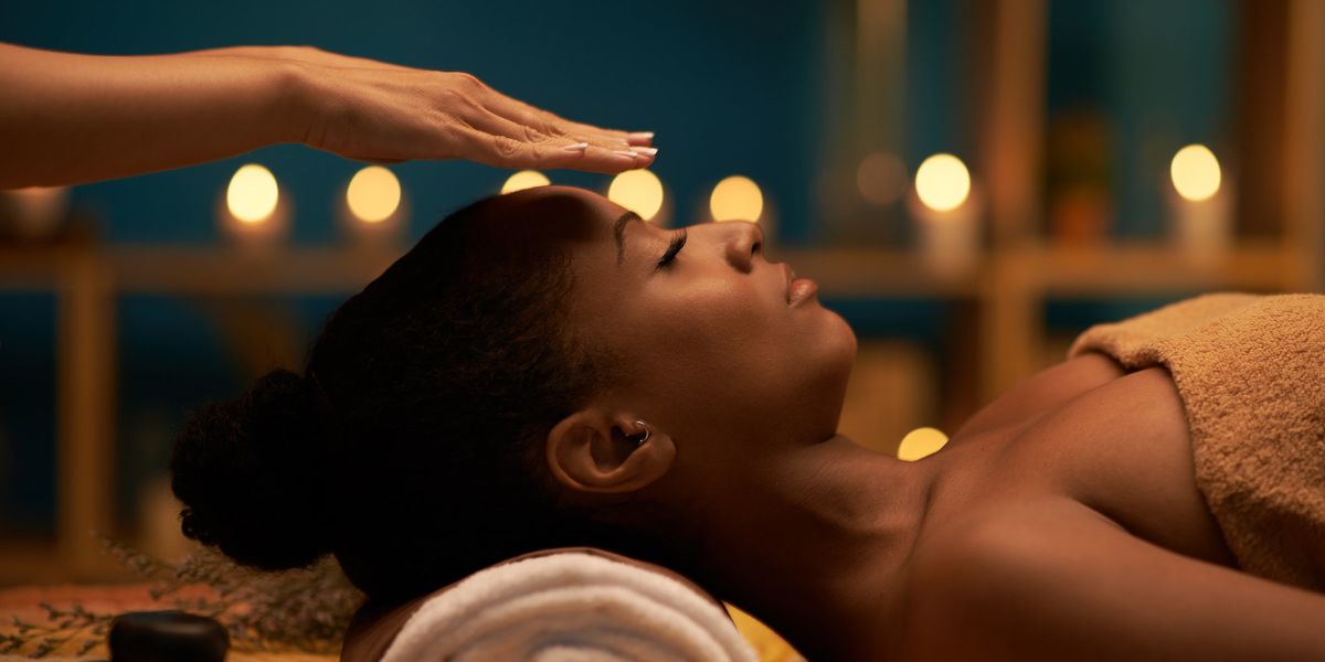 Reiki Helped Me Mourn The Loss Of My Mother