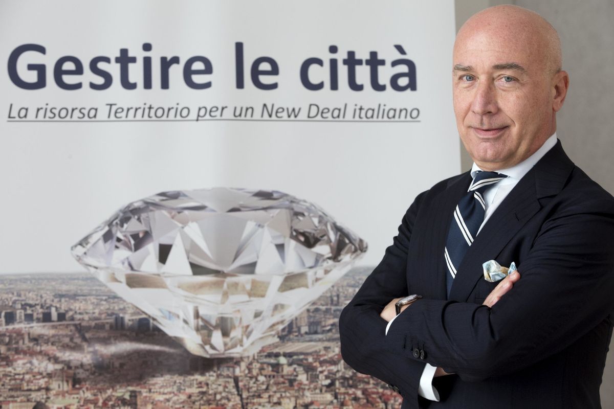 Talpe sfuggite e incontri segreti. Nel caso Consip qualcosa non torna