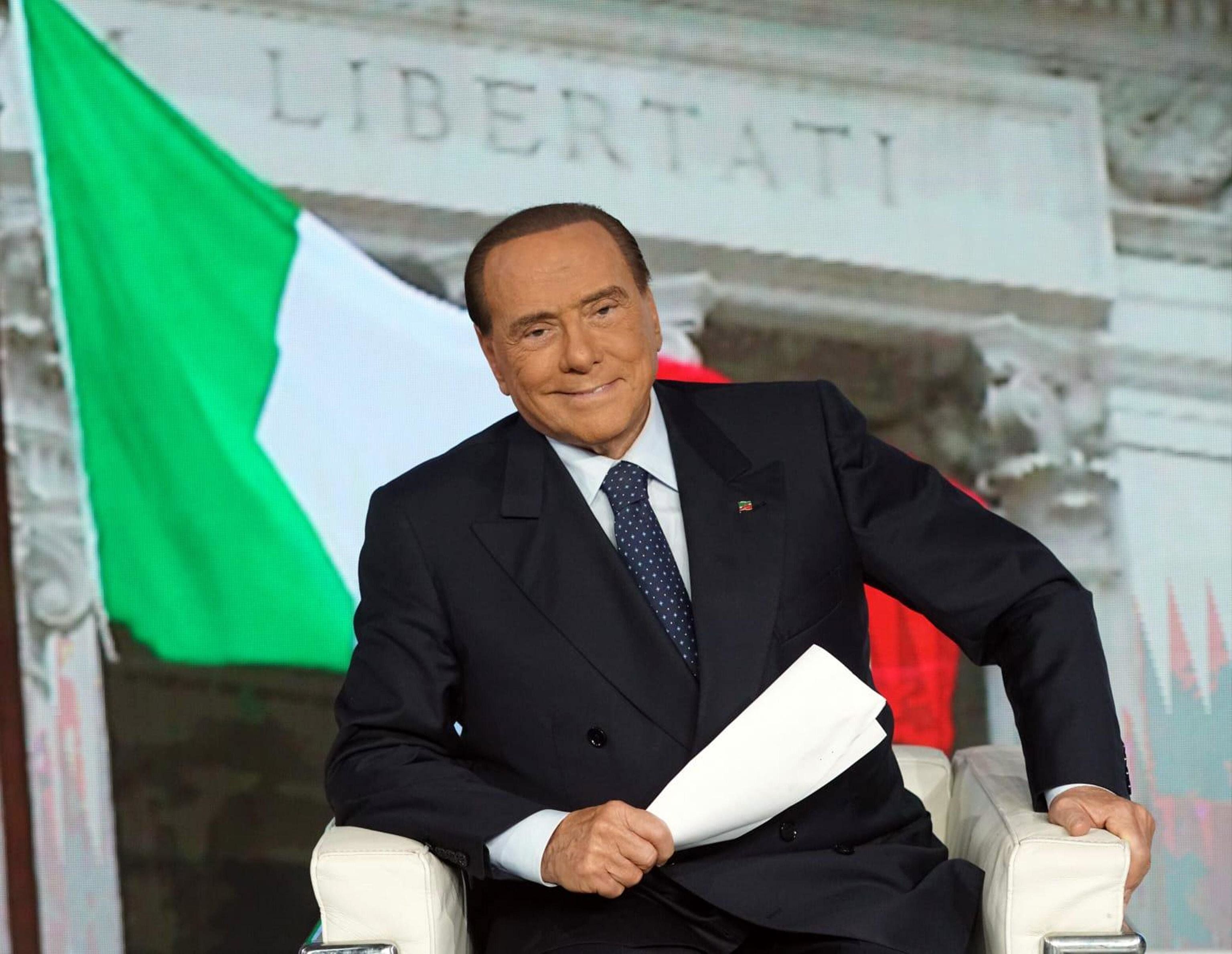 Se Berlusconi lascia il veto su Foa spalancherà le porte al nemico