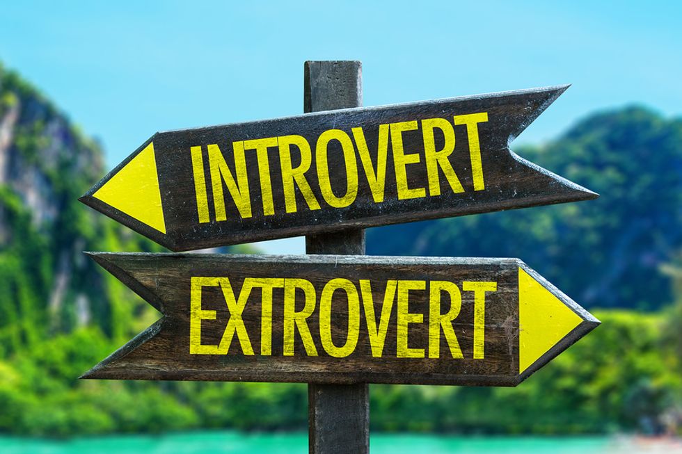 introvert-versus-extrovert-careers-work-it-daily-where-careers-go