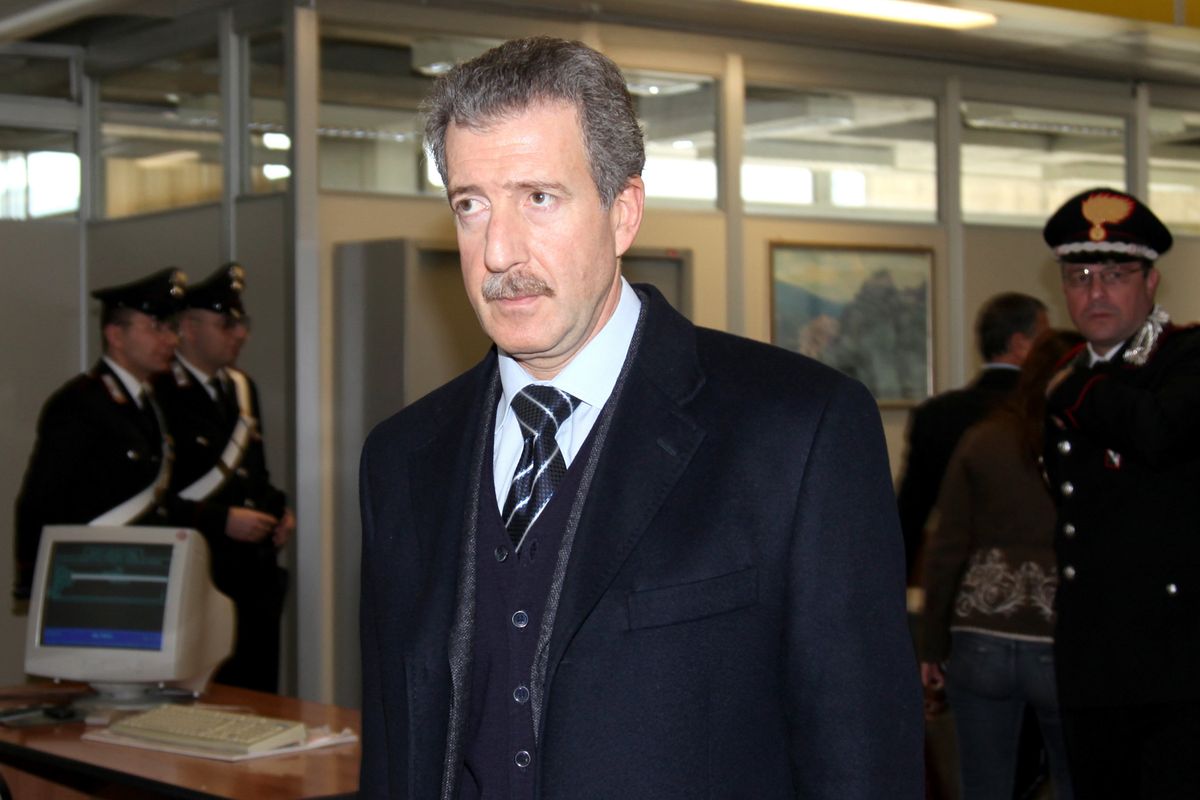 Tra Stato-mafia e 007, ora un renziano può diventare il capo dei servizi segreti