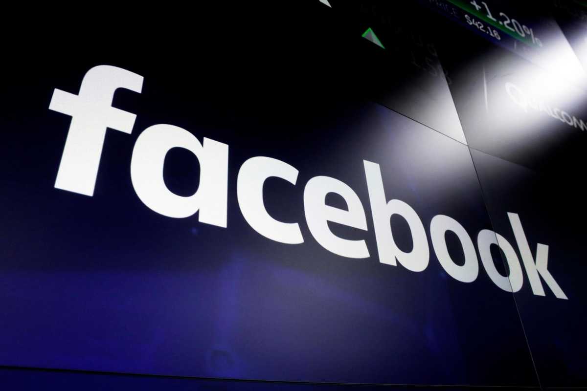 L’Ue cerca di controllare Facebook per frenare i populisti alle europee