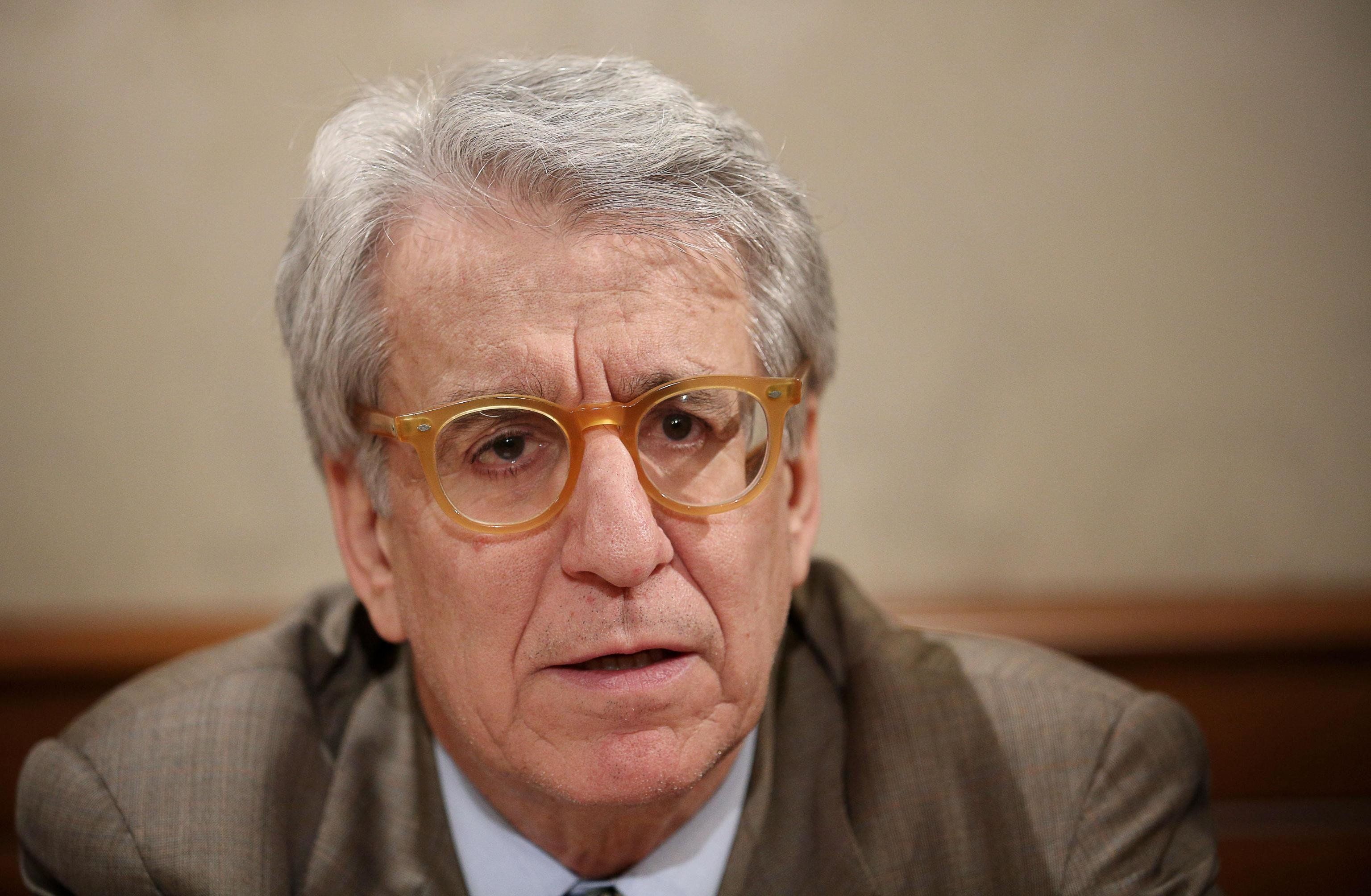 Il capo dell’ente anti discriminazioni discrimina chi non la pensa come lui