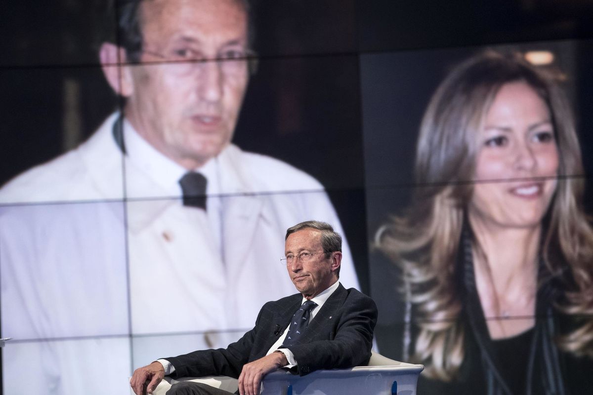 Gli affari con Fini e l’estradizione. Corallo dopo un anno ritorna ai Caraibi