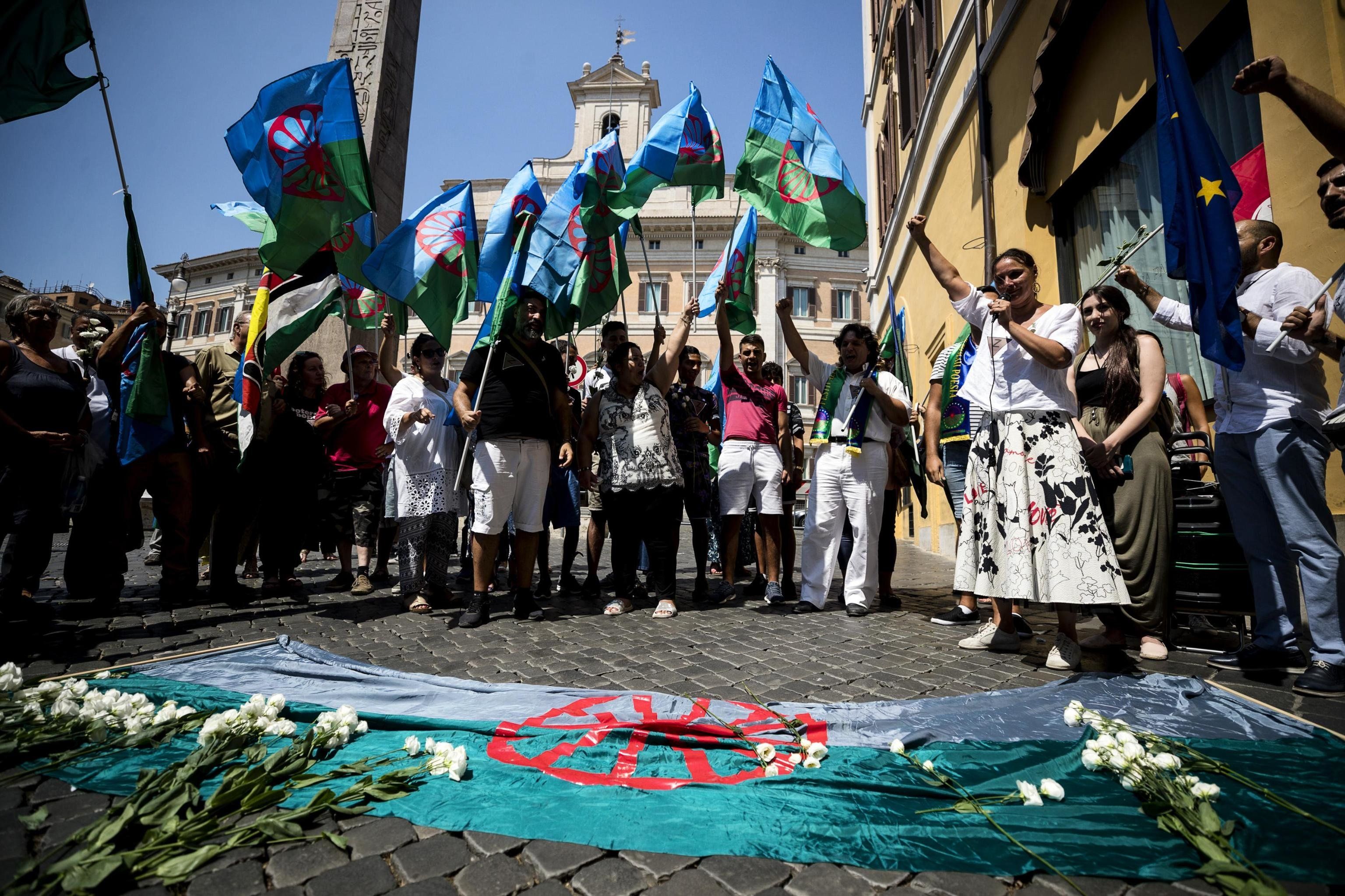 Stavolta i rom non hanno vinto. È la fine del razzismo al contrario