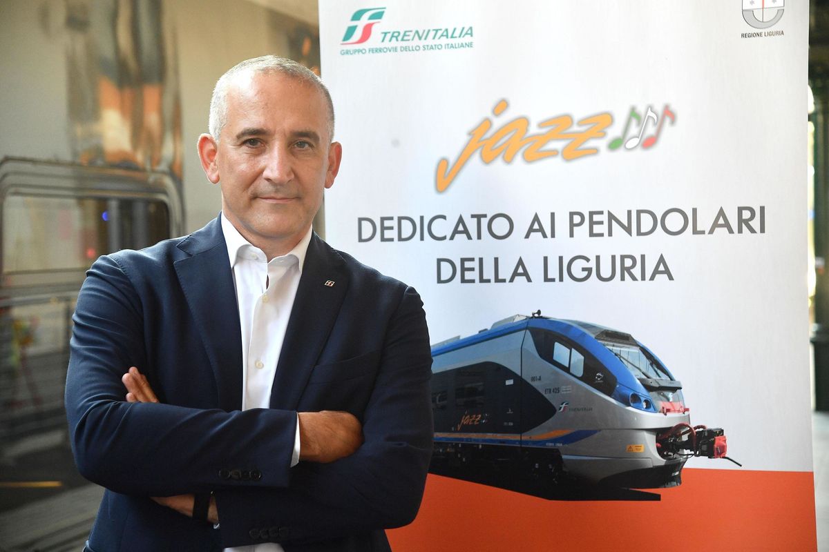 Deragliano tutti i vertici delle Ferrovie