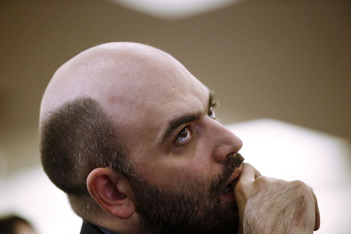 Saviano
in crisi d’idee ridotto a scrivere
appelli