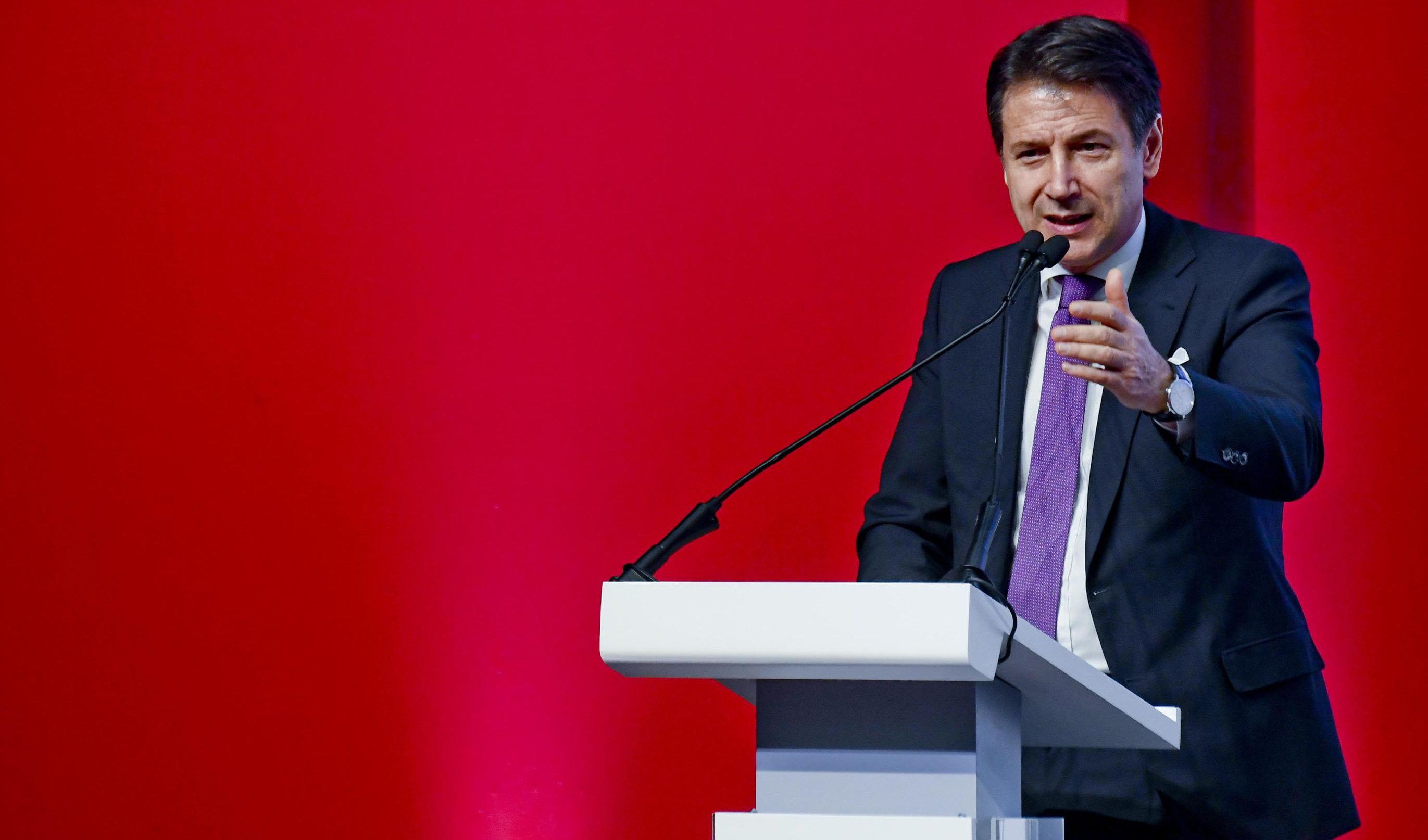 Su tasse, sussidi a pioggia ed evasori la manovra va raddrizzata al più presto