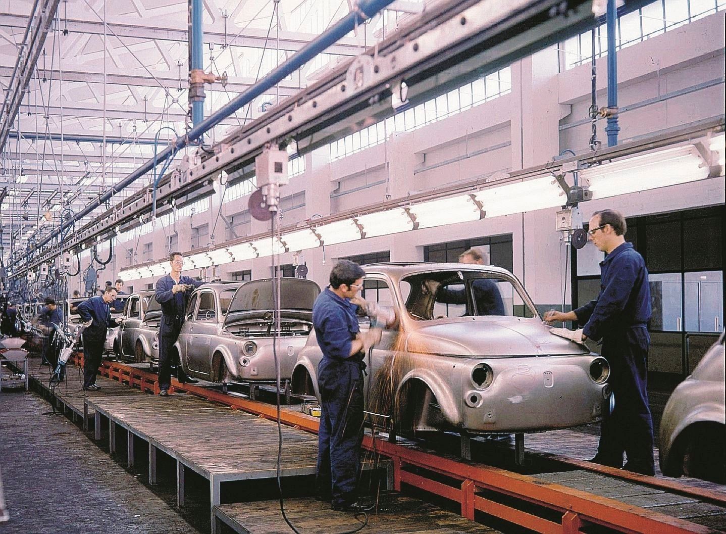 Con Marella finisce la dinastia Fiat che saldò il mondo snob alla sinistra