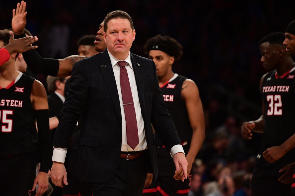 Houston and Texas Tech both dominant, battling for seeding