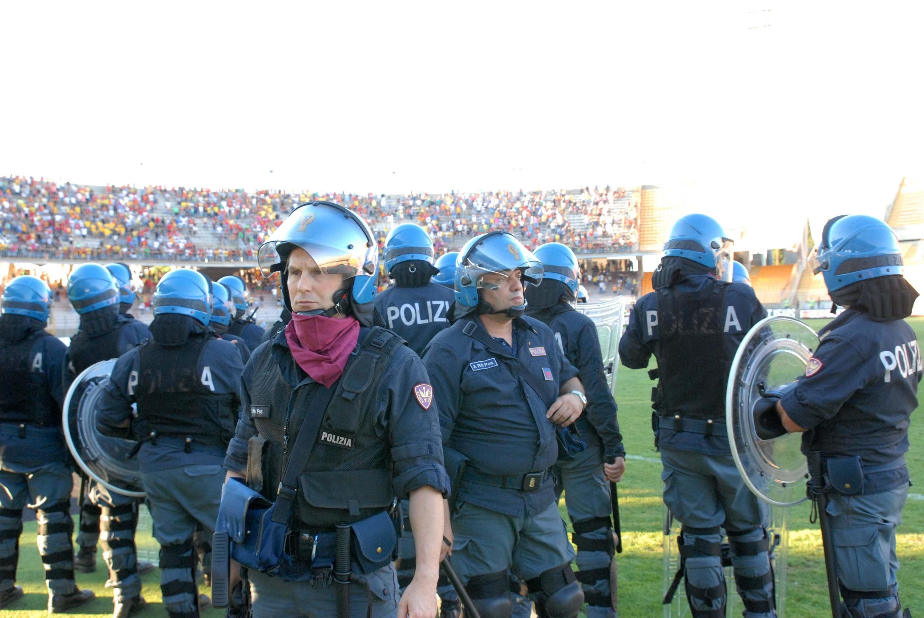 Il governo vuole soldi dalle società di calcio per l’ordine pubblico. Ma i club dicono di no