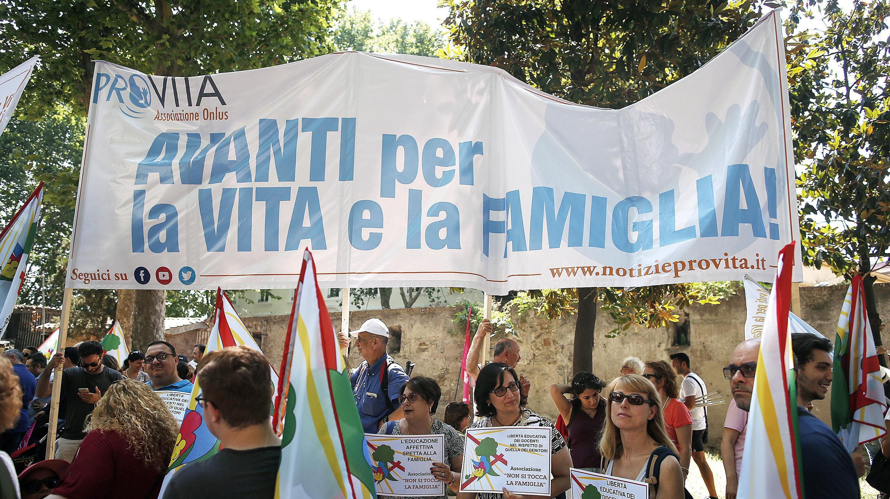 «L’Occidente vuole distruggere la famiglia»