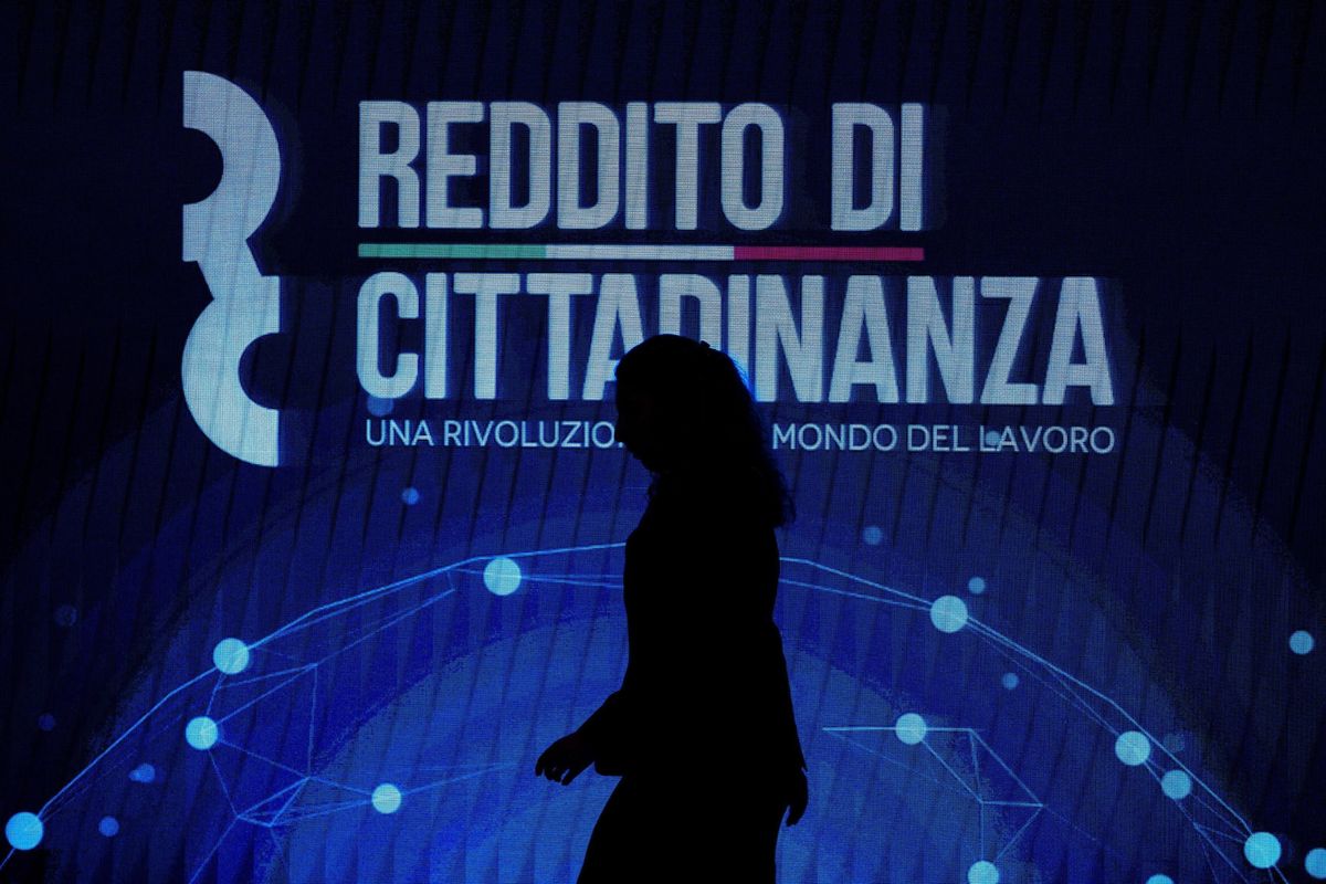 Solita bocciatura Ue. Certo, le fotocopiano...