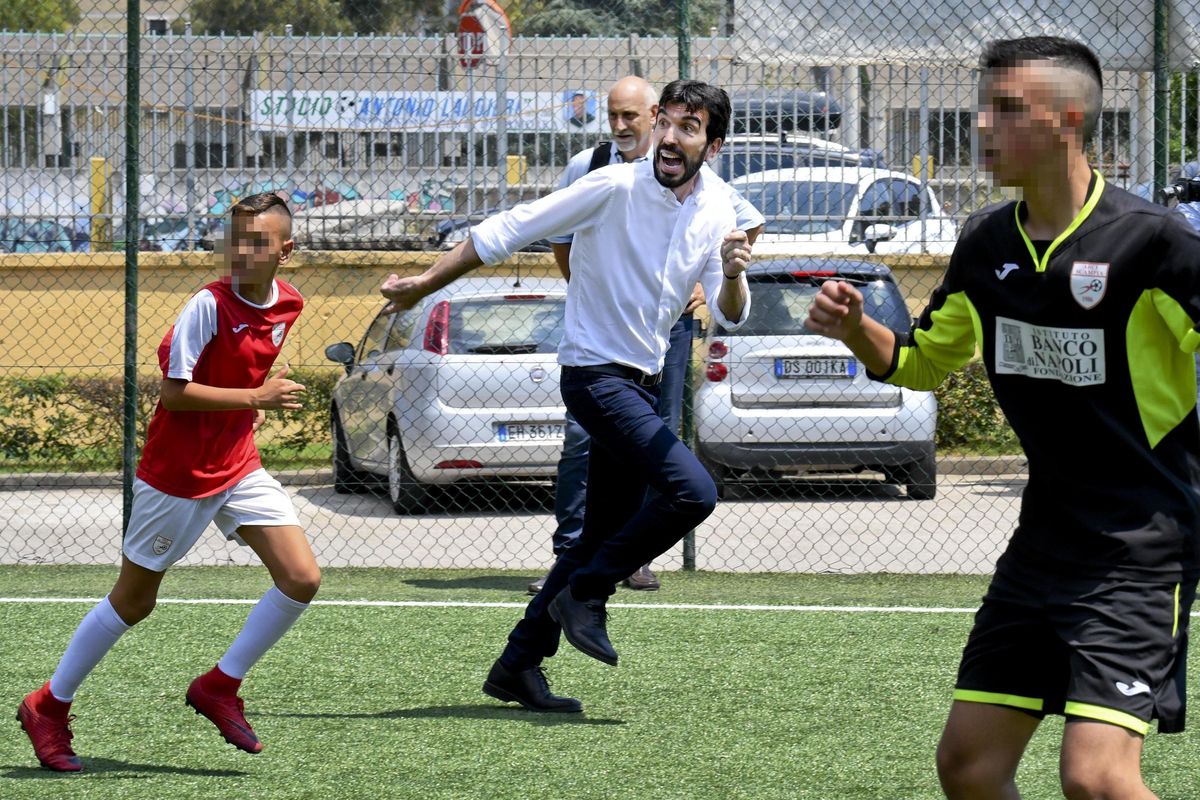 Il ridicolo safari del Pd che «torna» in periferia