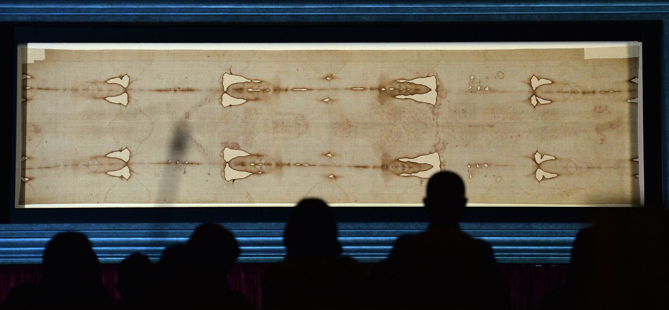 «La Sindone non è un falso e le prove lo dimostrano»