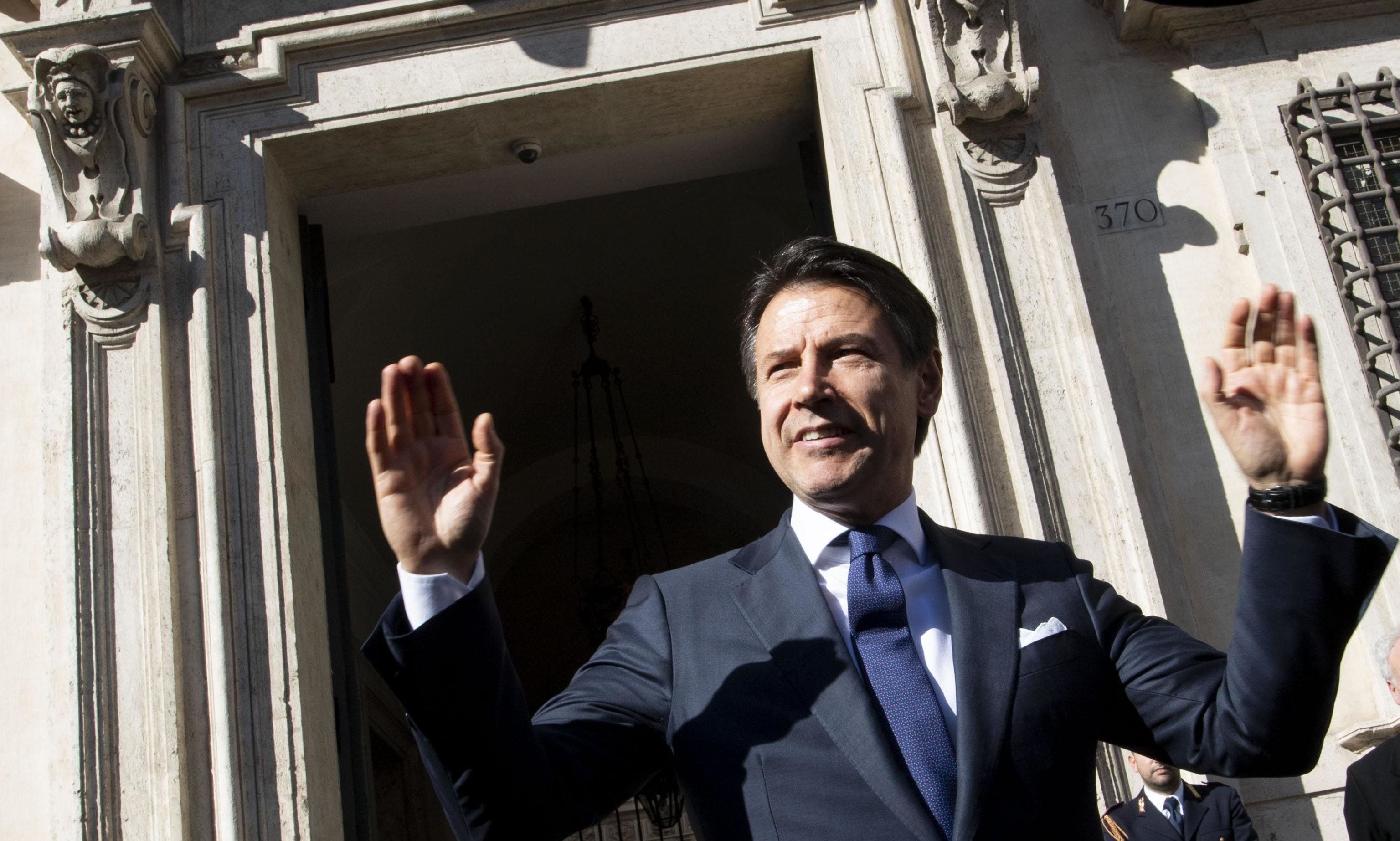 Le chiacchiere di Conte non bastano: Lega e M5s ai ferri corti sulle regioni