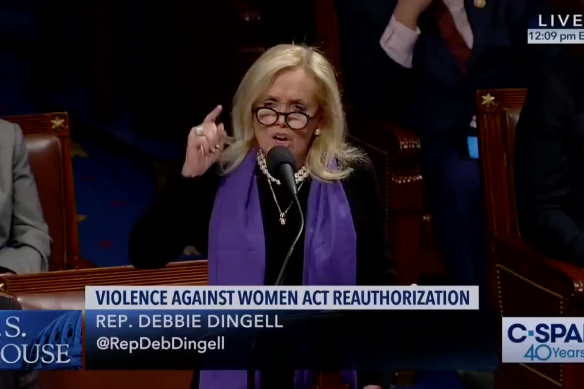 Gun Nuts Trying To Intimidate Women Into Shutting Up During VAWA Debate Not The GREATEST Look?
