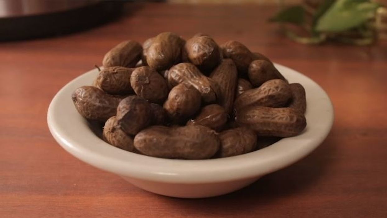 Here's how to make boiled peanuts in your Instant Pot