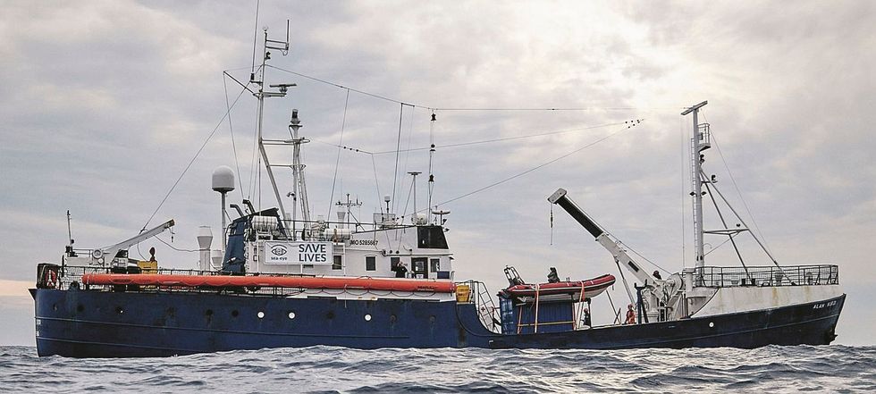 Sea Eye ora scopre che esiste Malta. E Mediterranea denuncia il governo