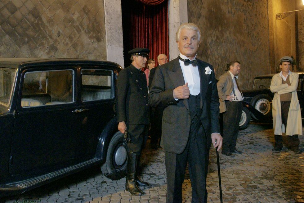 Trilussa Storia D Amore E Di Poesia Michele Placido Fa Rivivere Il Poeta Panorama