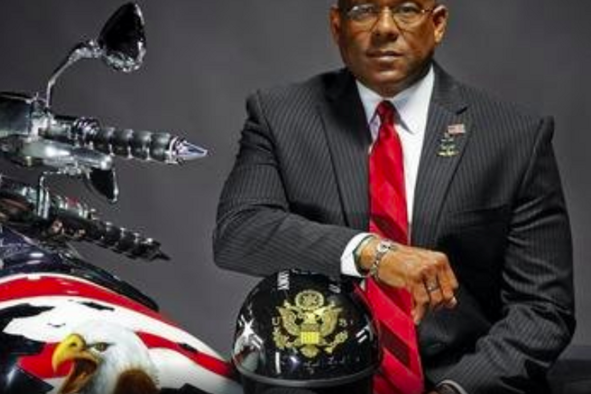 Oh, PLEASE Bring Back Allen West!