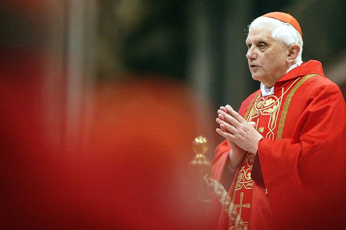 A 91 anni Benedetto scuote la Chiesa. In Vaticano tutti devono farci i conti