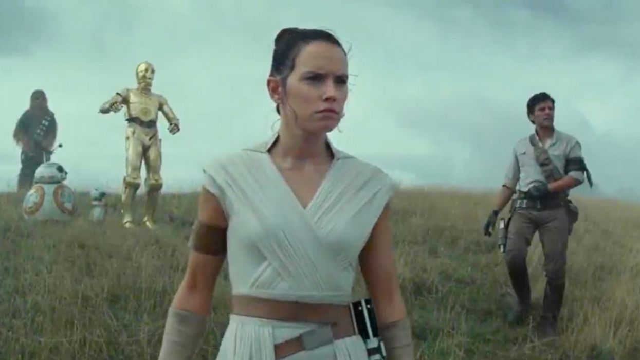 The New 'Star Wars: Rise Of Skywalker' Trailer Just Dropped And Twitter Has Officially Lost It