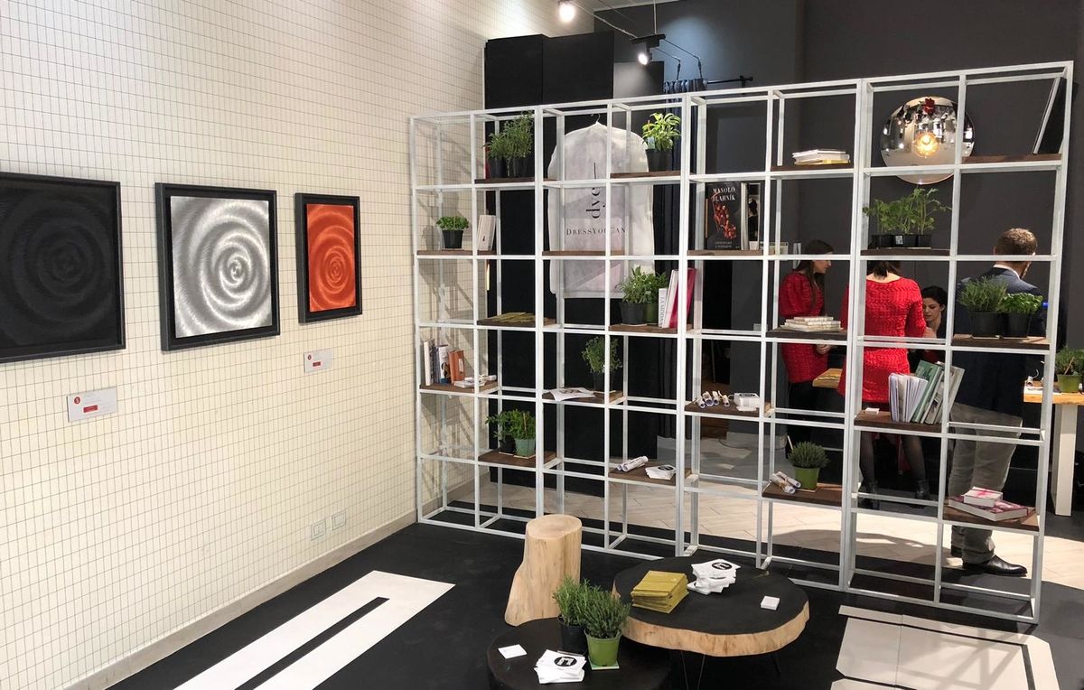 Nella casa del futuro si vive con Alexa e i mobili in affitto