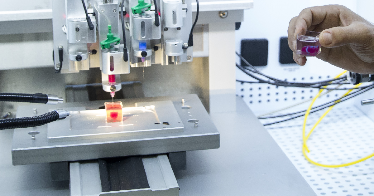 Israeli Scientists Have Created The World's First 3D Printed Heart With Human Tissue
