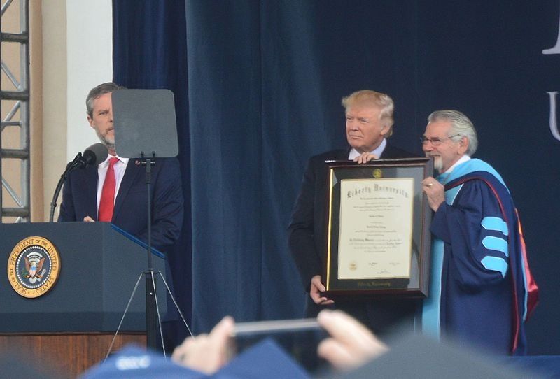 30 Years Ago This University Gave Trump A Degree Now The Faculty Voted   Img 