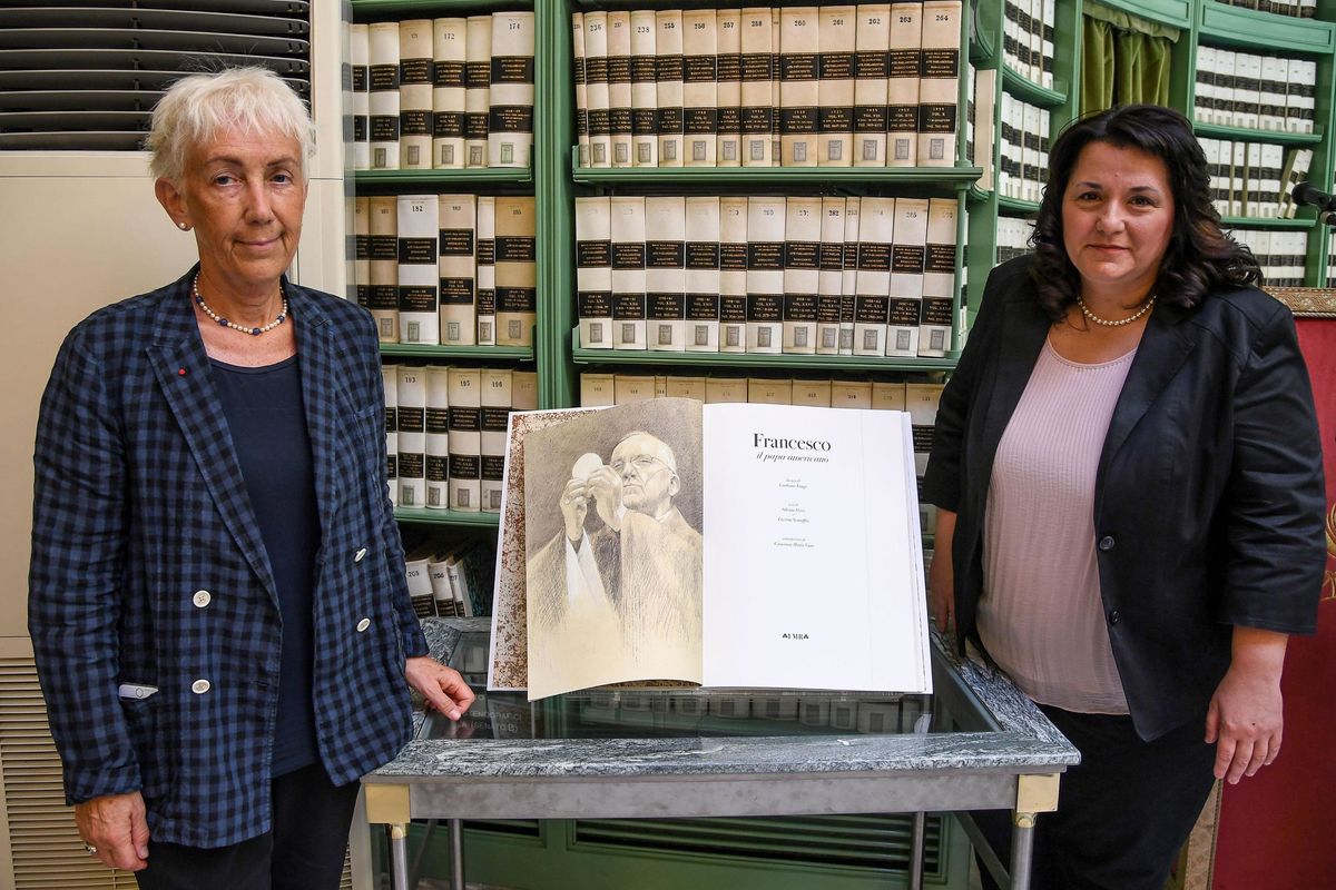 Dimissioni in massa di tutte le donne dal giornale del Papa