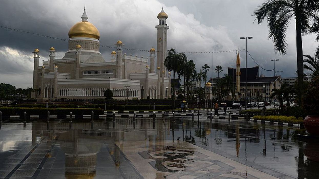 Brunei Is Set To Enact Laws That Will Punish Gay Sex With Death By Stoning