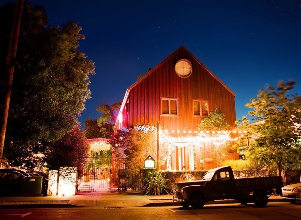 Modern Guide to Healdsburg: Mom-and-pops, Michelin stars, posh stays + wine for days - Vimarsana News