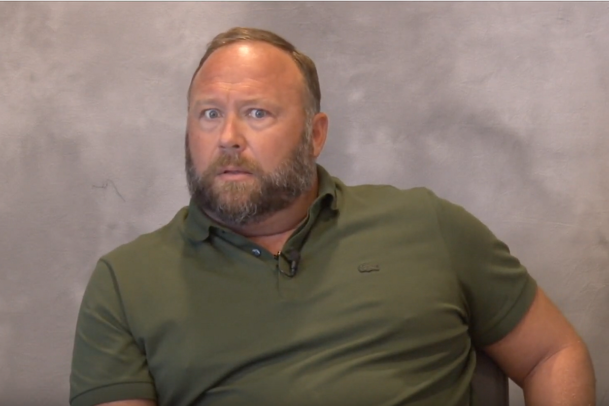Get Your Popcorn Out, It's Time To Watch Alex Jones Make An Even Bigger Fool Of Himself Than Usual!