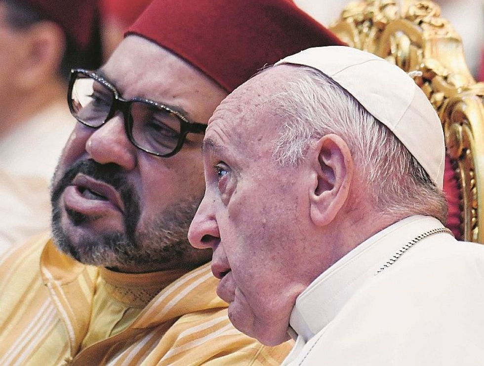 Il Pontefice tiepido con le famiglie. Però incontrerà gli attivisti Lgbt